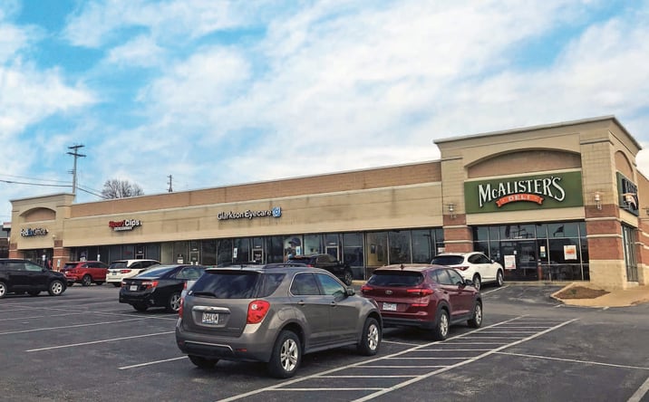 Pictures of Retail property located at 14810-14900 Manchester Rd, Ballwin, MO 63021 for lease - image #1