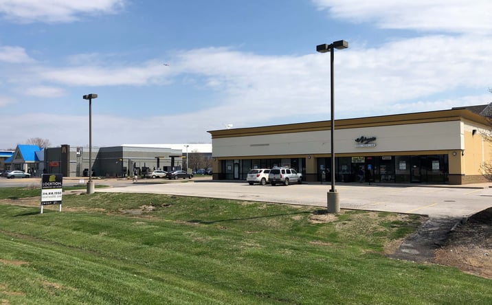 Pictures of Retail, Office, Industrial property located at 3260 Rider Trail S, Earth City, MO 63045 for lease - image #1