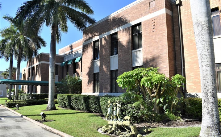 Pictures of Office property located at 2145 14th Ave, Vero Beach, FL 32960 for lease - image #1