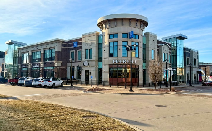 Pictures of Retail, Office, Restaurant property located at 1615 SW Main St, Ankeny, IA 50023 for lease - image #1