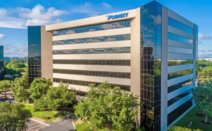Pictures of Office property located at 16479 Dallas Pkwy, Addison, TX 75001 for lease - image #1