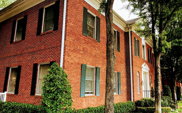 Pictures of Office property located at 2003 E Lamar Blvd, Arlington, TX 76006 for lease - image #1