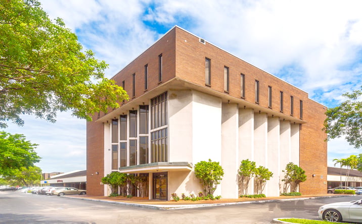 Pictures of Office property located at 1200 NW 78th Ave, Doral, FL 33126 for lease - image #1