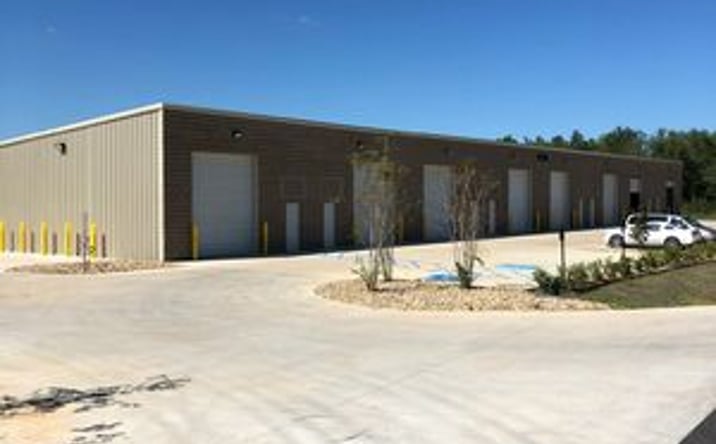 Pictures of Industrial property located at 9700-9720 Paxton Rd, Shreveport, LA 71106 for lease - image #1