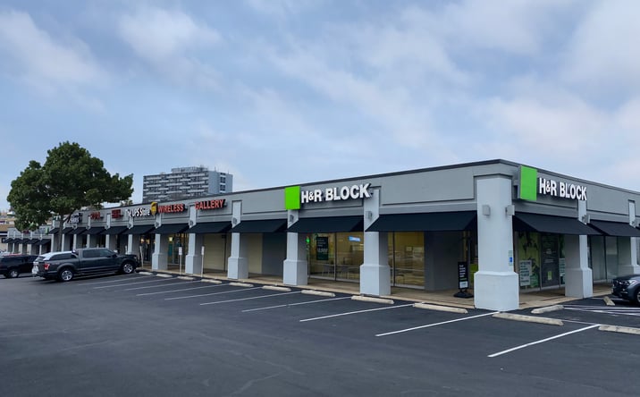 Pictures of Retail, Office, Restaurant property located at 7105 San Pedro Ave, San Antonio, TX 78216 for lease - image #1