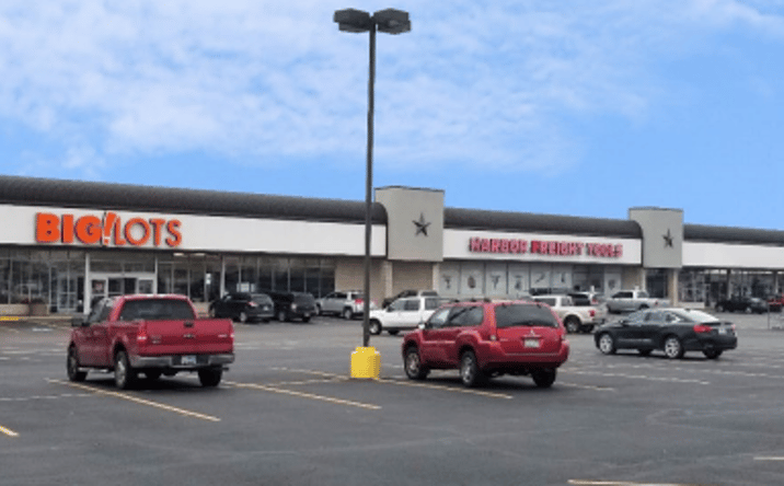 Pictures of Retail property located at 2600 Thornton Ln, Temple, TX 76502 for lease - image #1