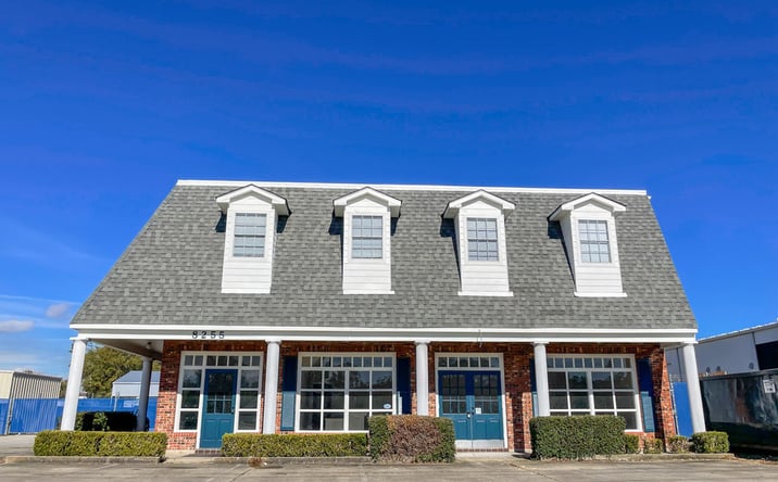 Pictures of Office property located at 8255 Florida Blvd, Baton Rouge, LA 70806 for lease - image #1