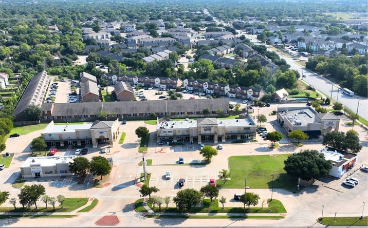 Pictures of Retail, Land, Restaurant property located at 1411 Wellborn Road, College Station, TX 77840 for lease - image #1