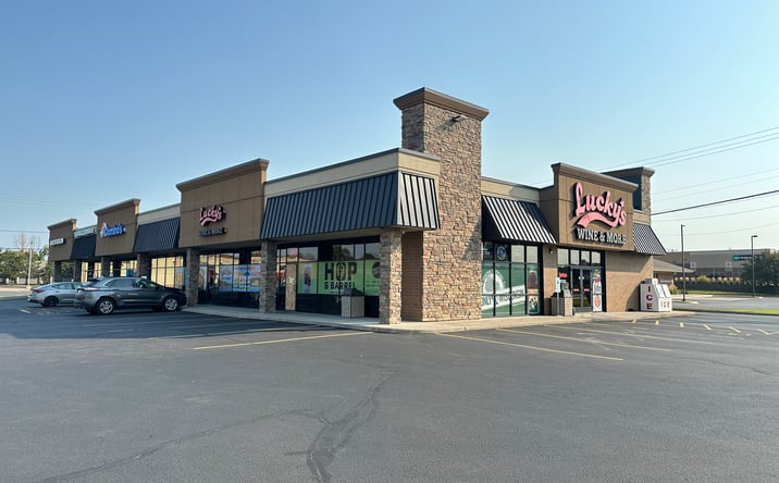 Pictures of Retail, Office property located at 706 19th St, Hudson, WI 54016 for lease - image #1
