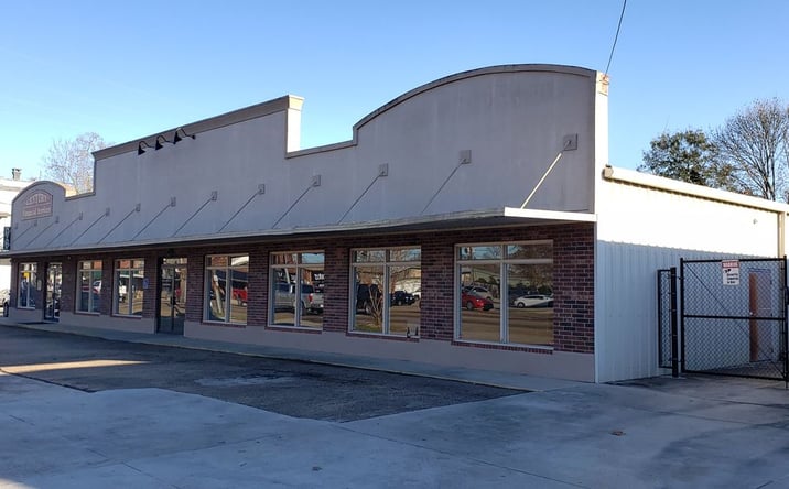 Pictures of Retail, Office property located at 207 W Pine St, Ponchatoula, LA 70454 for lease - image #1