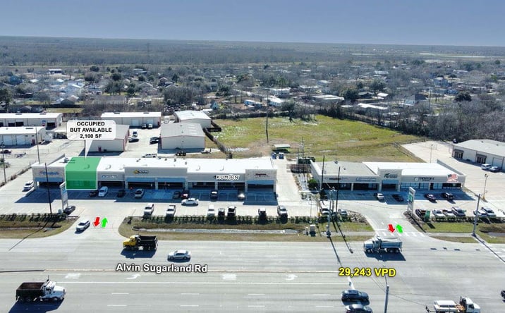 Pictures of Retail property located at 15002 -15070 Highway 6, Rosharon, TX 77583 for lease - image #1