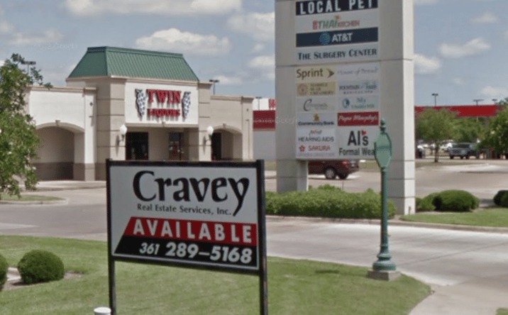 Pictures of Retail property located at 6202 N Navarro St, Victoria, TX 77904 for lease - image #1
