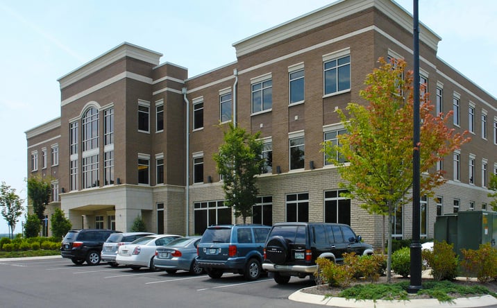 Pictures of Office property located at 131 Saundersville Road, Hendersonville, TN 37075 for lease - image #1