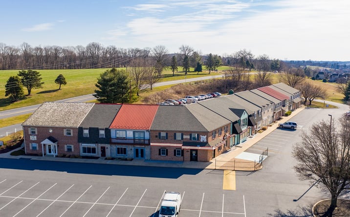 Pictures of Retail property located at 10-60 Copperfield Circle, Lititz, PA 17543 for lease - image #1