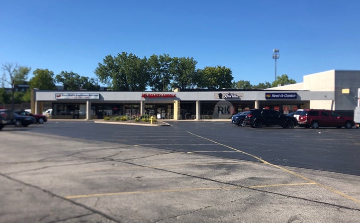 Pictures of Retail property located at 4505 Monroe Street, Toledo, OH 43623 for lease - image #1