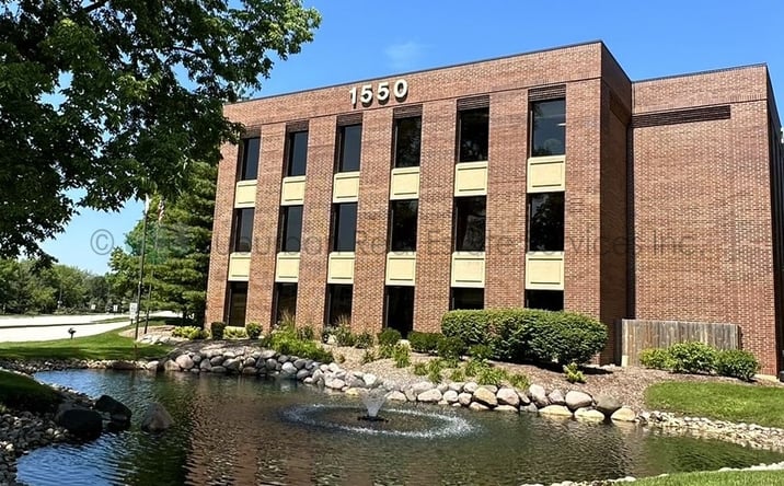 Pictures of Office property located at 1550 Spring Rd, Oak Brook, IL 60523 for lease - image #1