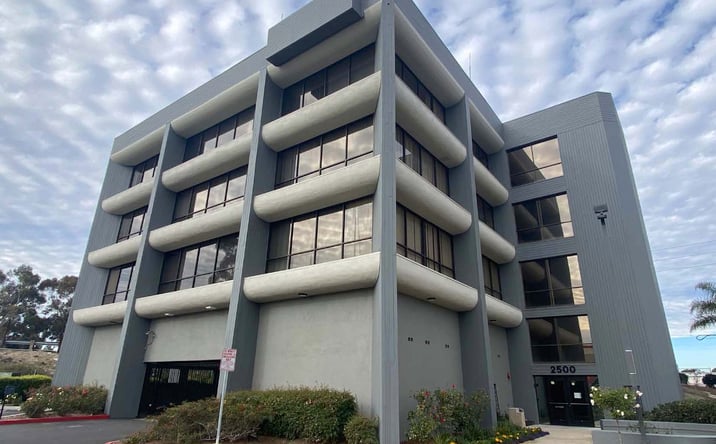 Pictures of Office property located at 2500 Vineyard Avenue, Oxnard, CA 93036 for lease - image #1