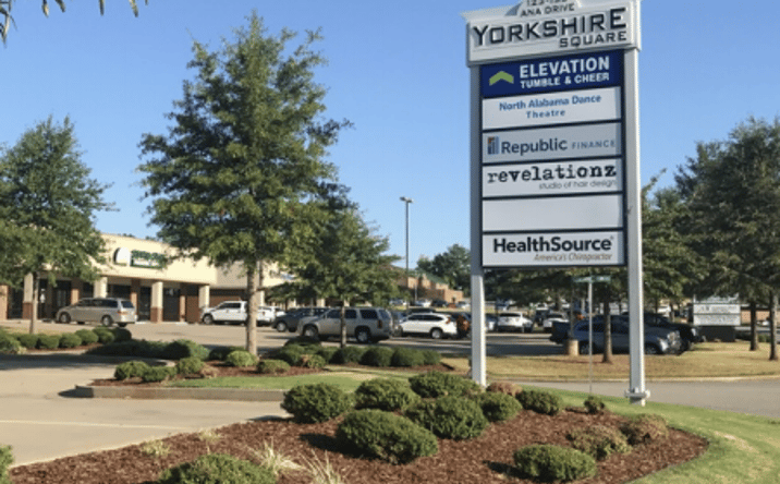 Pictures of Retail property located at 121 Ana Dr, Florence, AL 35630 for lease - image #1