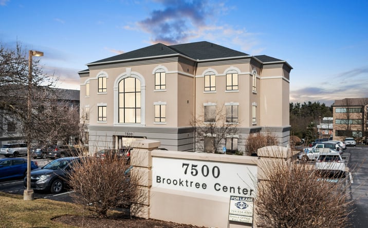 Pictures of Office property located at 7500 Brooktree Rd, Wexford, PA 15090 for lease - image #1