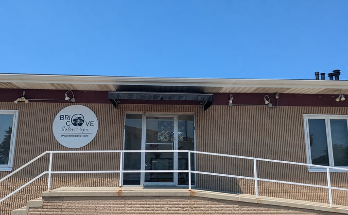 Pictures of Retail, Office property located at 902 IAA Dr, Bloomington, IL 61701 for lease - image #1