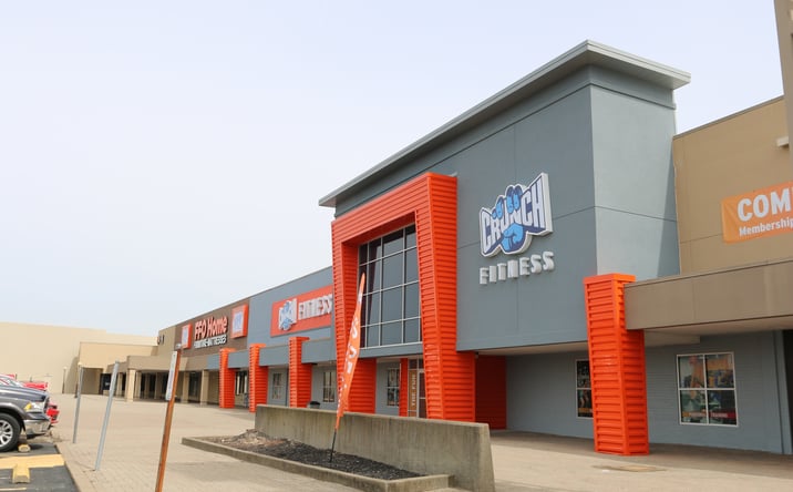 Pictures of Retail property located at 6801 Dixie Highway Louisville, KY, Louisville, KY 40258 for lease - image #1