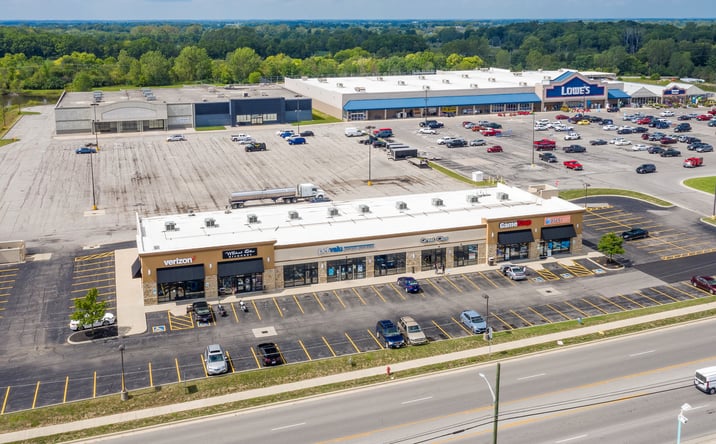 Pictures of Retail property located at 2226 S Main St, Bellefontaine, OH 43311 for lease - image #1
