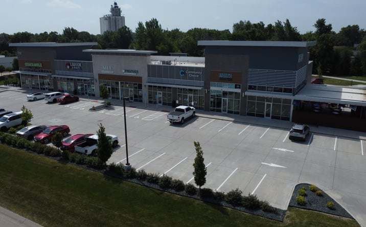 Pictures of Retail property located at 750 US-6, Waukee, IA 50263 for lease - image #1