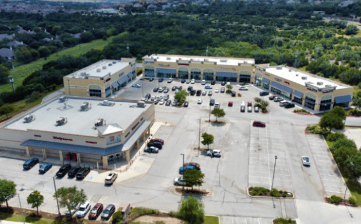 Pictures of Retail property located at 20210 Stone Oak Pkwy, San Antonio, TX 78258 for lease - image #1