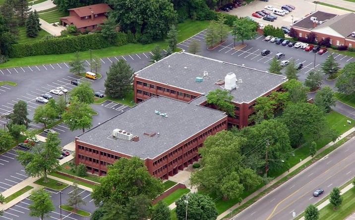 Pictures of Office property located at 3200 West Market Street, Akron, OH 44333 for lease - image #1
