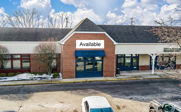 Pictures of Retail, Office property located at 2200 N Limestone St, Springfield, OH 45503 for lease - image #1