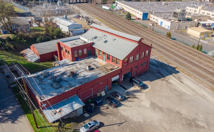 Pictures of Industrial property located at 55 NE Farragut St, Portland, OR 97211 for lease - image #1