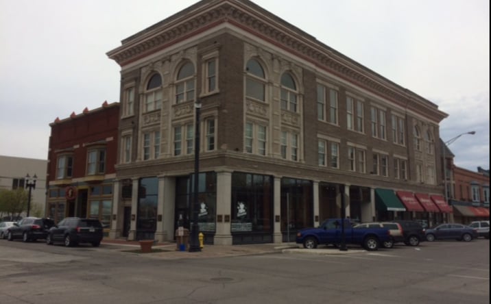 Pictures of Office property located at 401 S Walnut, Muncie, IN 47305 for lease - image #1