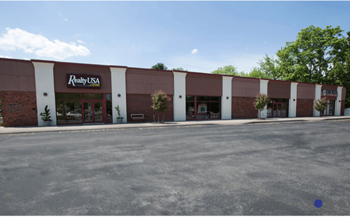 Pictures of Retail, Office, Restaurant property located at 401 N Main St, North Syracuse, NY 13212 for lease - image #1