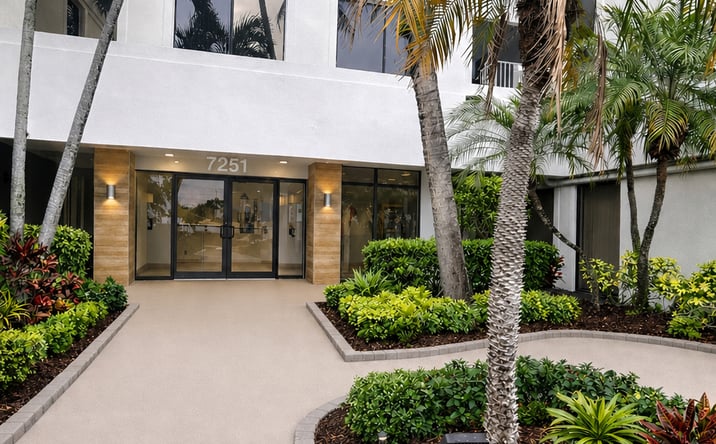 Pictures of Office property located at 7251 W Palmetto Park Rd, Boca Raton, FL 33433 for lease - image #1