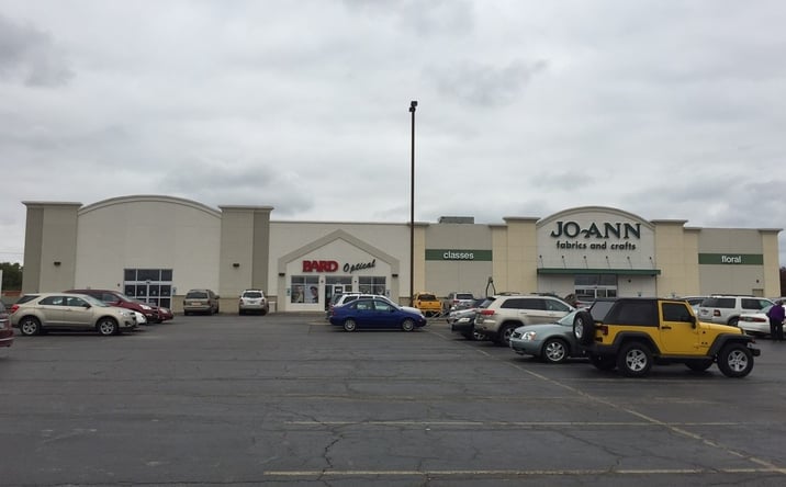 Pictures of Retail property located at 3057 Wabash Ave, Springfield, IL 62704 for lease - image #1