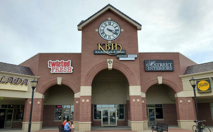 Pictures of Retail, Restaurant property located at 4931 W 6th St, Lawrence, KS 66049 for lease - image #1