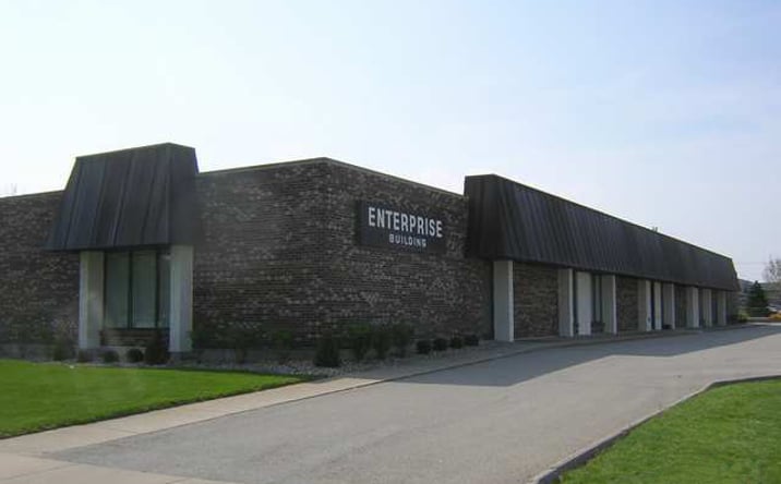 Pictures of Office property located at 2703 McGraw Drive, Bloomington, IL 61704 for lease - image #1