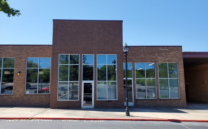 Pictures of Retail property located at 1805 Memorial Dr SE, Atlanta, GA 30317 for lease - image #1