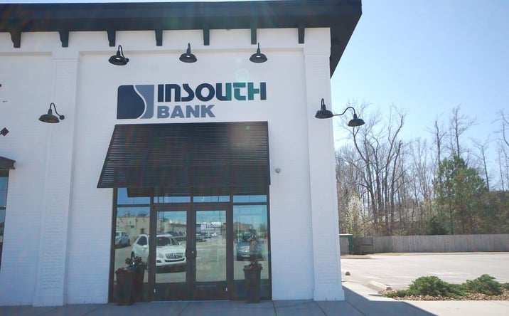 Pictures of Retail, Office property located at 1348 Union University Drive, Jackson, TN 38305 for lease - image #1