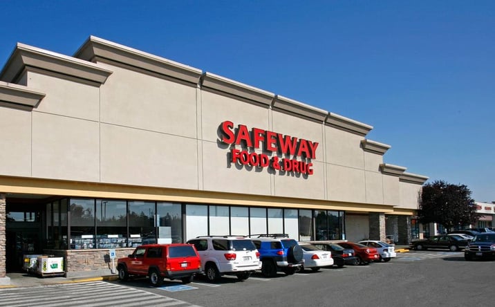 Pictures of Retail property located at 7601-7625 Evergreen Way, Everett, WA 98203 for lease - image #1
