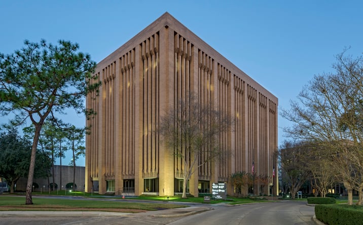 Pictures of Office property located at 1900 Saint James Place, Houston, TX 77056 for lease - image #1