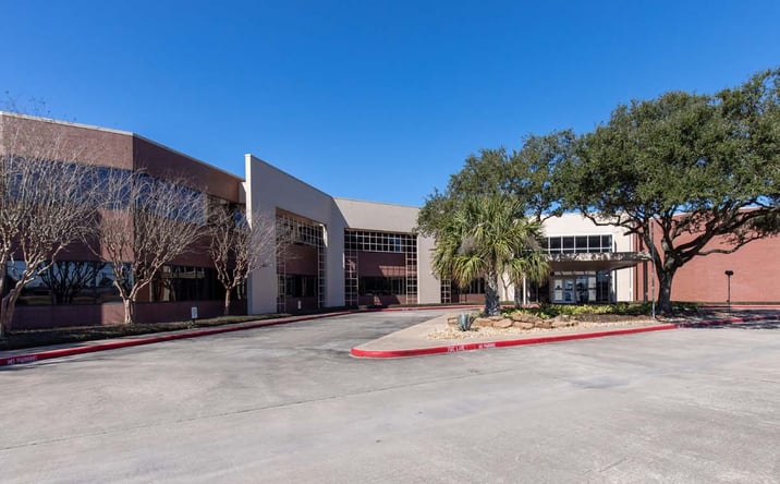 Pictures of Office property located at 15201 E Freeway Service Rd, Channelview, TX 77530 for lease - image #1