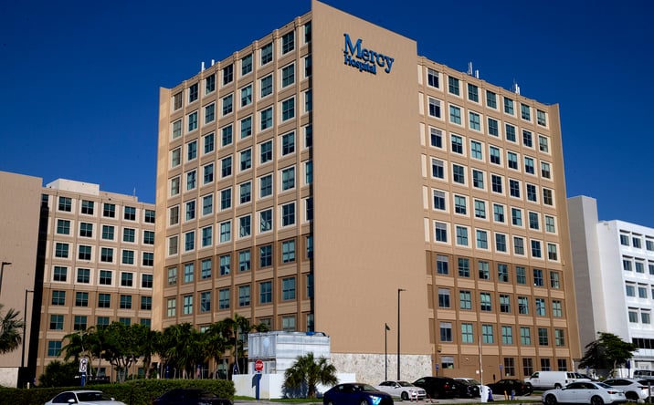 Pictures of Office property located at 3661 S Miami Ave, Miami, FL 33133 for lease - image #1