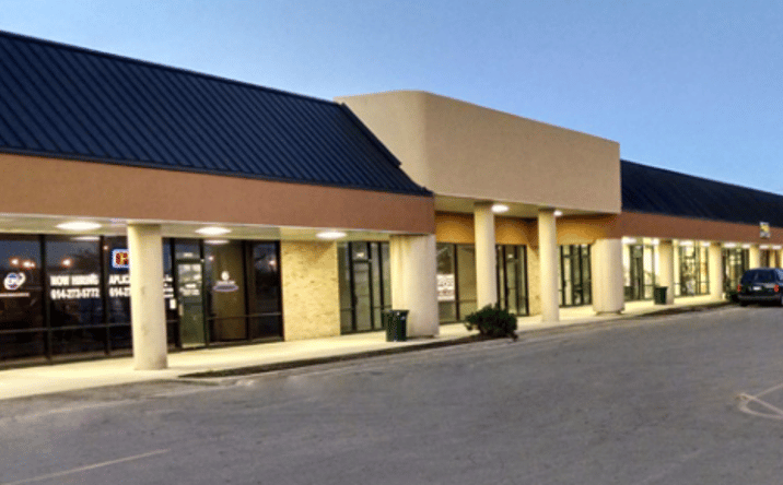 Pictures of Retail property located at 3425-3493 Great Western Blvd, Columbus, OH 43204 for lease - image #1