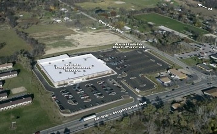 Pictures of Retail, Office, Restaurant property located at 7395 Highland Rd, White Lake Charter Township, MI 48383 for lease - image #1