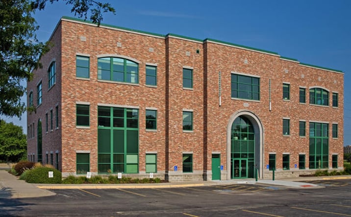 Pictures of Office property located at 1910 S 72nd St, Omaha, NE 68124 for lease - image #1