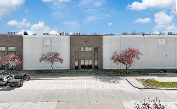 Pictures of Industrial property located at 4360 112th Street, Urbandale, IA 50323 for lease - image #1