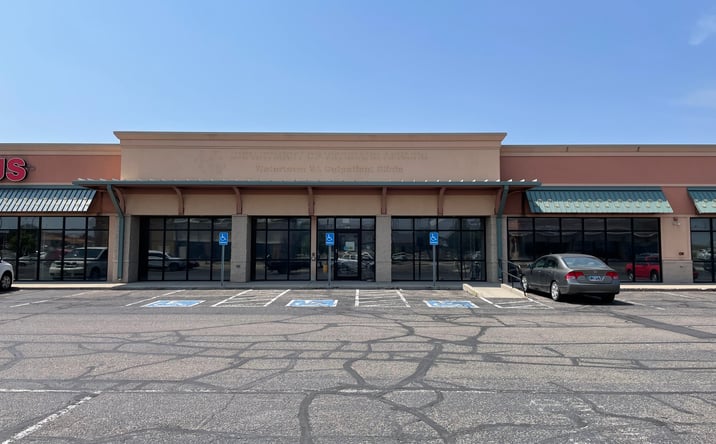 Pictures of Retail, Office property located at 911 29th St SE, Watertown, SD 57201 for lease - image #1