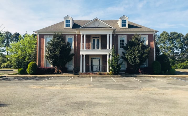 Pictures of Office property located at 6812 Crumpler Blvd, Olive Branch, MS 38654 for lease - image #1