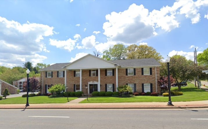Pictures of Office property located at 1001 S Main St, North Canton, OH 44720 for lease - image #1